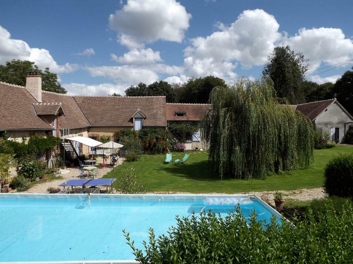 Villa Les Anniquins Ivoy-le-Pré Exterior foto